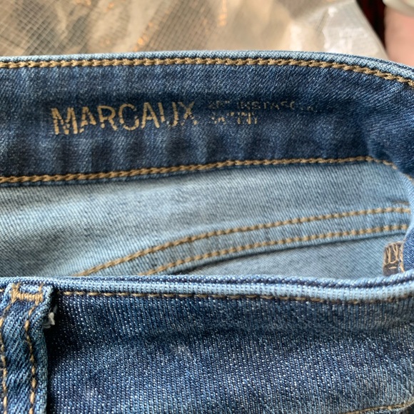 “Margaux” Insta-Sculpt Skinny Jeans in “Breeze” { DL 1961 } - Picture 9 of 15